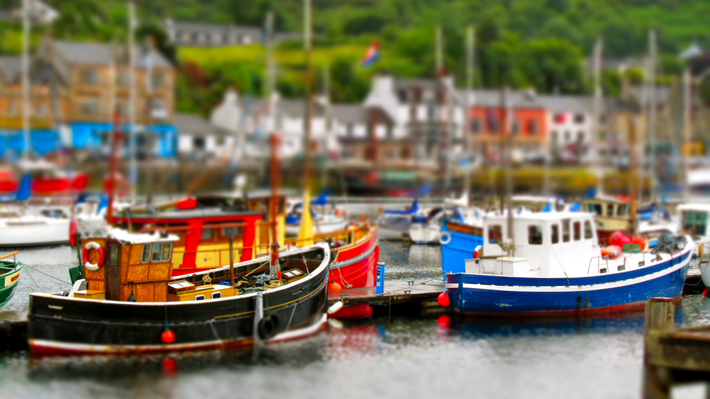 Tarbert Boats Tilt-Shift